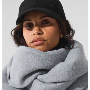 Merino wool oversized scarf